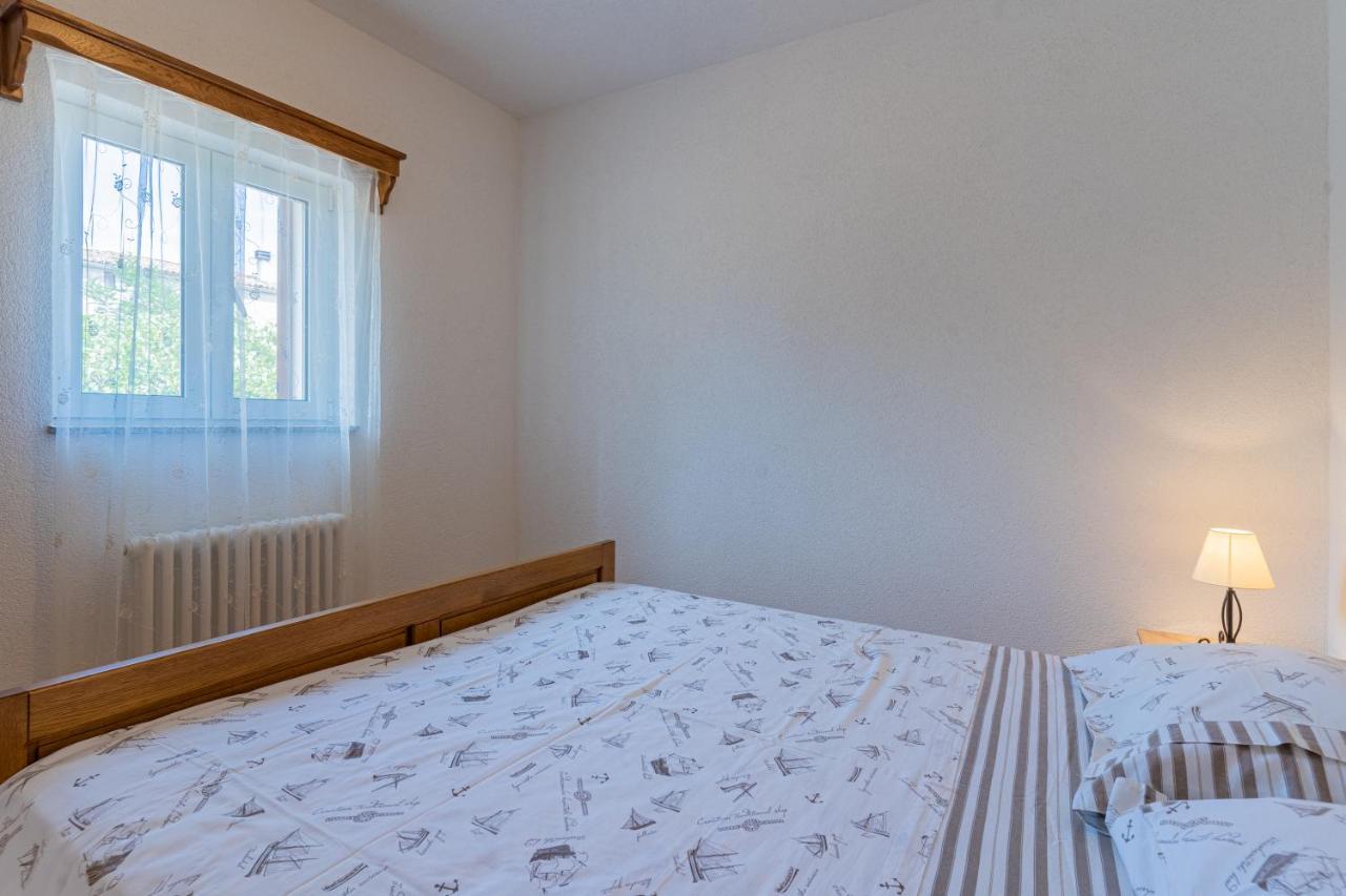 Apartment Jurasic Orlec Buitenkant foto