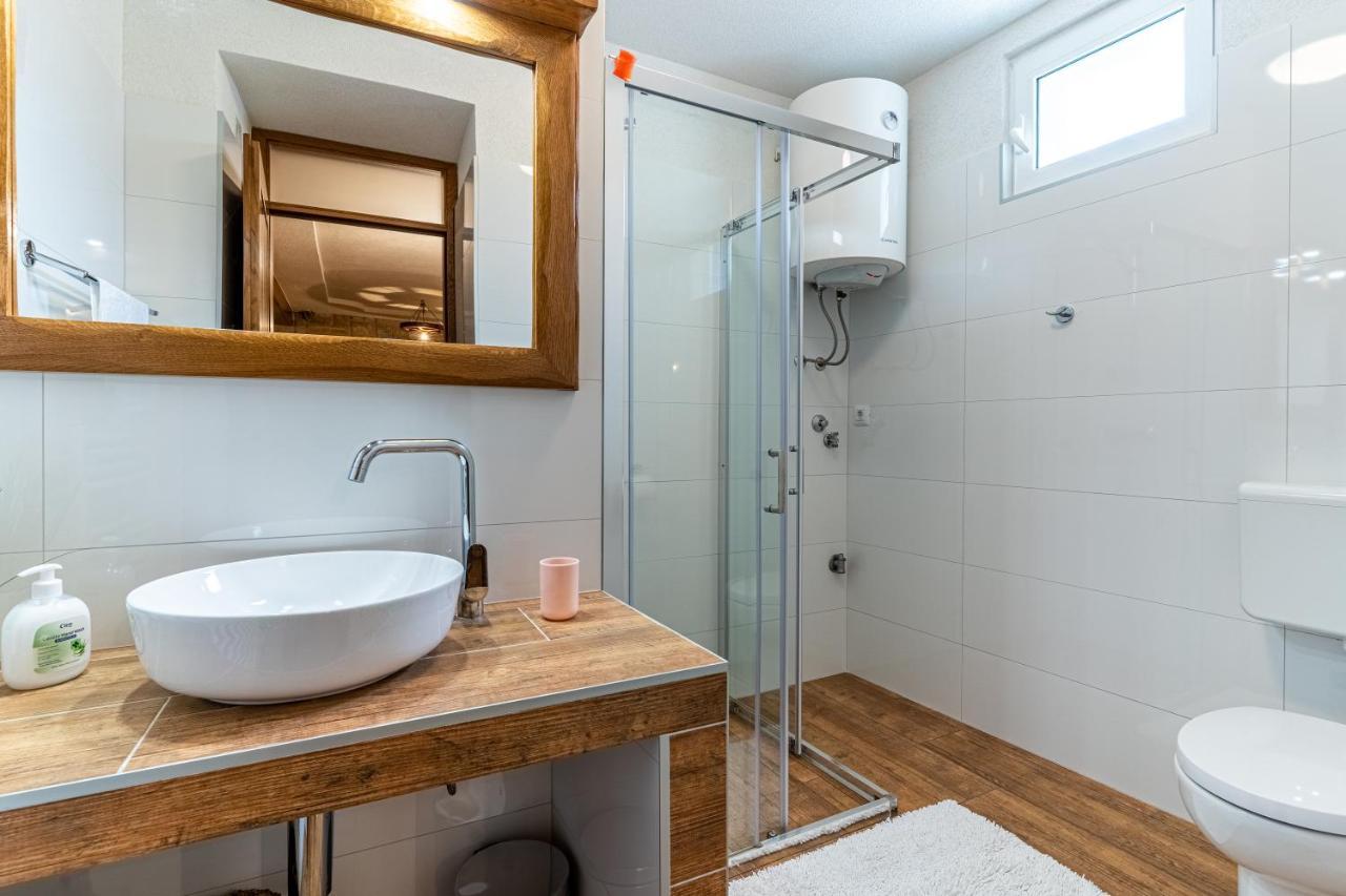 Apartment Jurasic Orlec Buitenkant foto